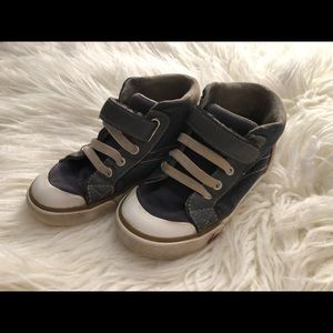 See Kai Run boys shoes